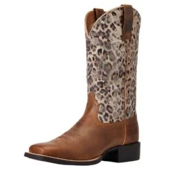 Ariat Women's Round Up Wide Square Toe Western Boot