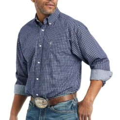 Ariat Men's Wrinkle Free Immanuel Fitted Shirt
