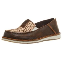 Ariat Women's Cruiser Vintage Bomber/ Cheetah Hair On Casual